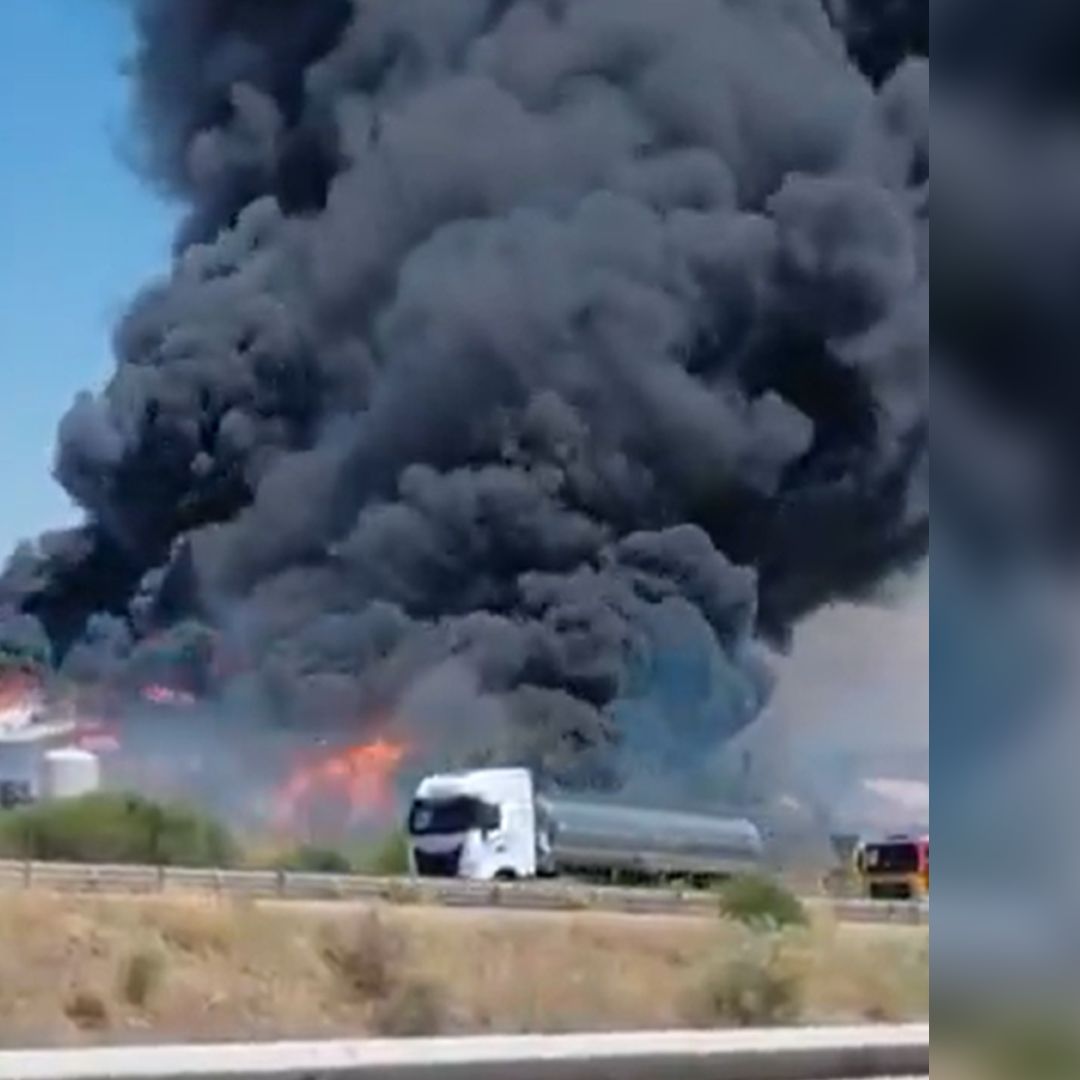 Alerta por Nube Tóxica por Incendio de Planta de Residuos: ¿Dónde Es la Emergencia?